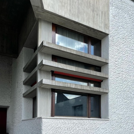 Fassaden, Fenster aus Beton, Holz · Tagesschule Himmeri-Staudenbühl — Robert Constam