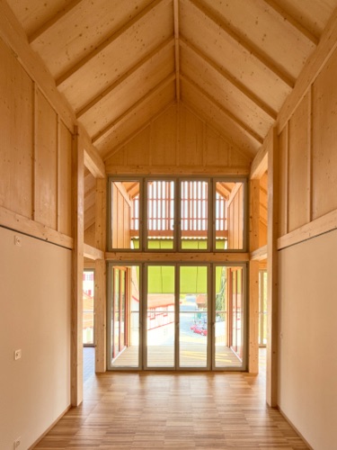 Fenster aus Holz · Wohnüberbauung Hofwisen — Baumberger Stegmeier Architektur