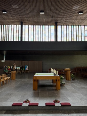Fenster, Decken aus Holz, Glas · Katholische Kirche St. Marien — Wilhelm Keller