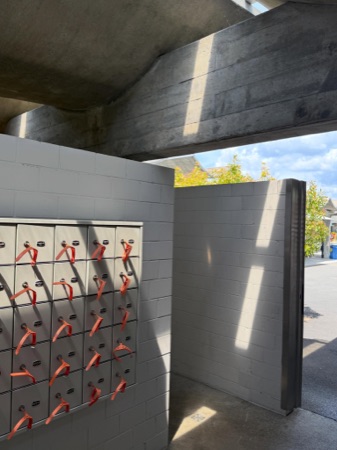 Decken aus Beton, Metall · Seebad Kilchberg — Hornberger Architekten