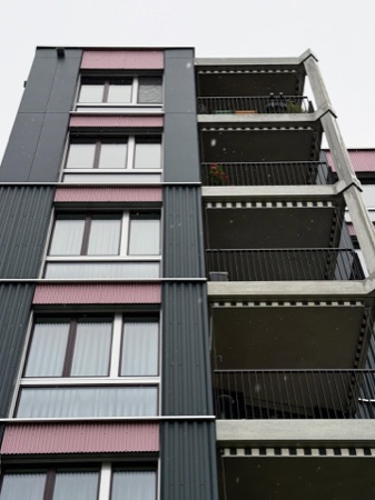 Fassaden, Handläufe aus Beton, Metall · Alterswohnen Rehbühl — Neff Neumann Architekten