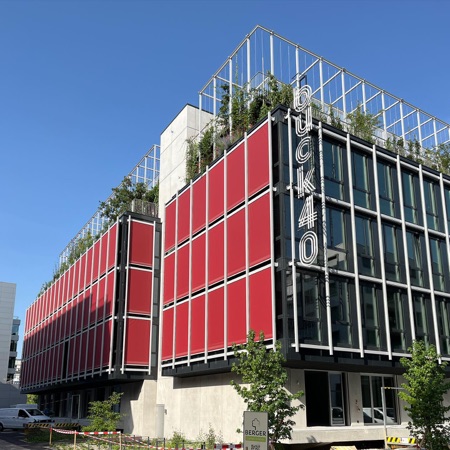 Fassaden aus Beton, Metall · Gewerbe und Büro Buckhauserstrasse 40 — Oxid Architektur