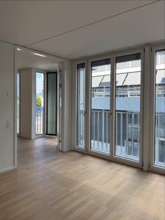 Fenster aus Holz, Glas · Querbau im Zwhatt — Studio Märkli