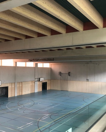 Decken aus Beton, Holz · Erweiterung Schulanlage Mettmenstetten — Esch Sintzel Architekten