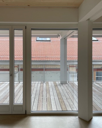 Fenster, Türen aus Holz, Metall · Hobelwerk, Haus D — Pascal Flammer