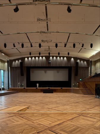 Decken aus Holz, Verputz · Kongresshaus Zürich — Haefeli Moser Steiger