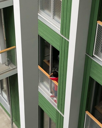 Fassaden, Fenster aus Holz, Metall · Haus Krokodil — ARGE Baumberger Stegmeier / KilgaPopp