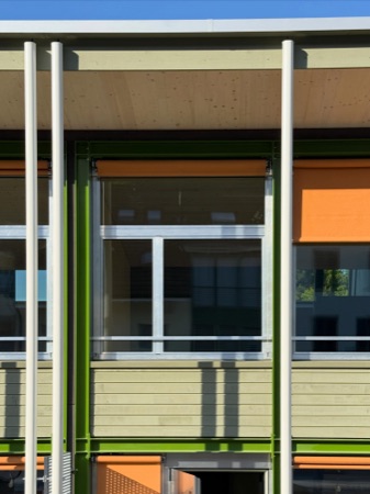 Fassaden, Fenster aus Holz, Metall · Atelierhäuser Horgen Ebnet — Neff Neumann Architekten